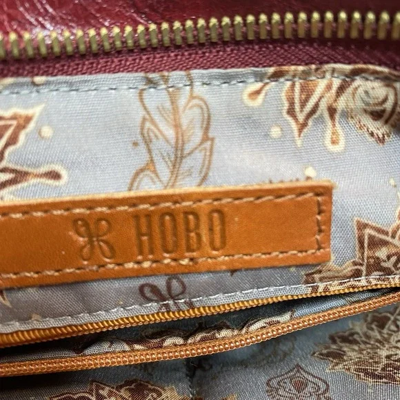Hobo Red Leather Brown Straps Shoulder Bag Purse Tote Zip Closure - Picture 11 of 16